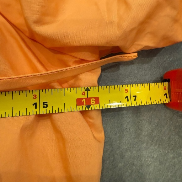 ASTR the label Revolve Aldrin cropped blouse puff sleeve size large off shoulder - Picture 8 of 9